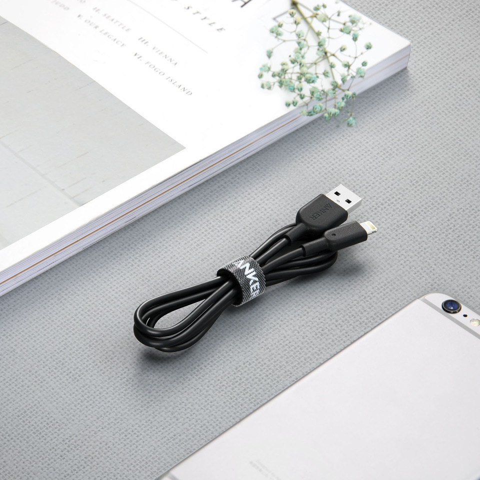 Cáp Lightning Anker Powerline II 0,9m A8432 (Đen)