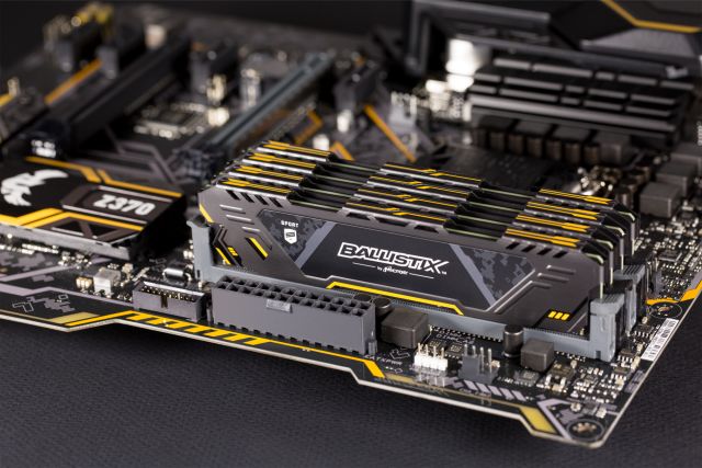 Nhanh hơn, mạnh hơn, mát hơn là bộ tiêu chí của RAM Crucial Ballistix Sport AT