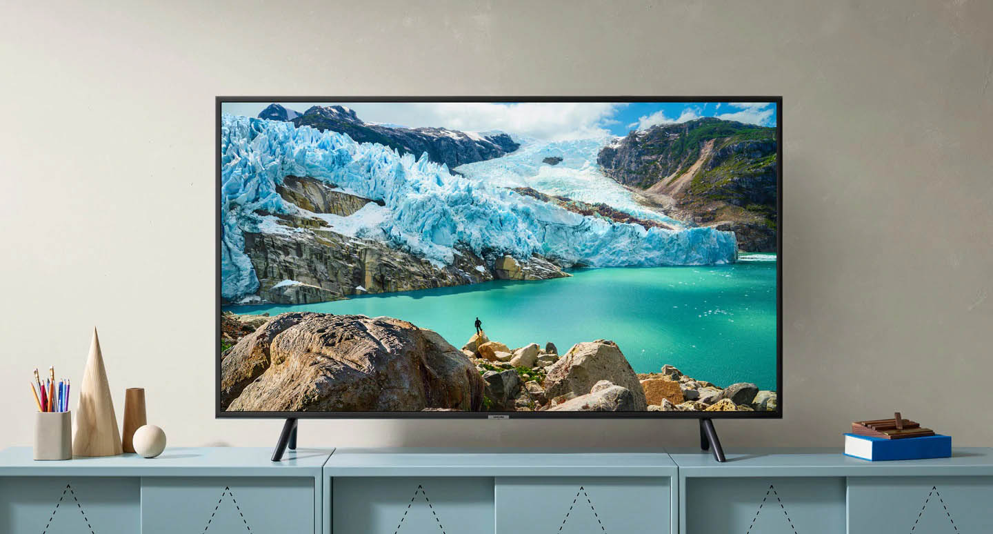 Smart Tivi Samsung 4K 43 inch UA43RU7100KXXV với thiết kế đẹp mắt phù hợp với mọi không gian