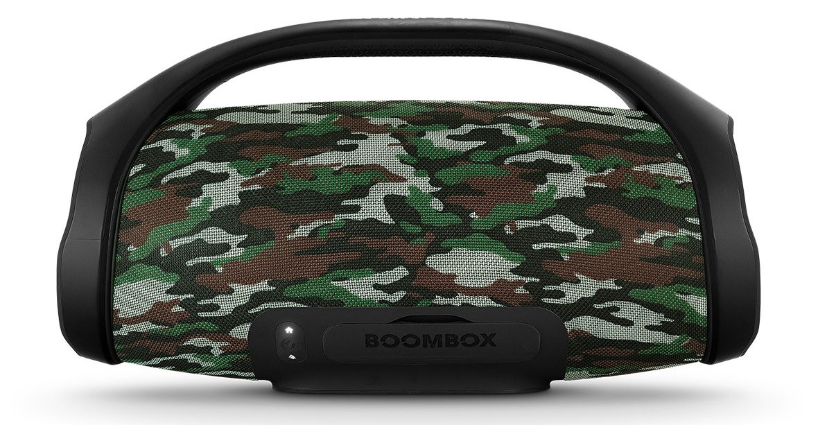 Loa Bluetooth JBL Boombox Special Edition (Squad) khả năng chống nước tốt hiệu quả