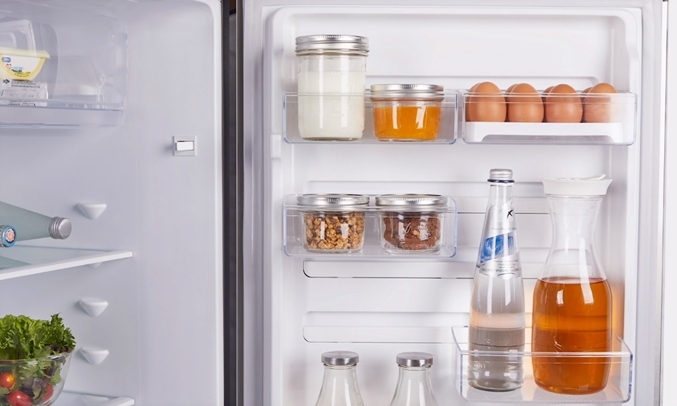 tủ lạnh ETB2802H-A thiết kế ngăn kệ FlexStor tiên lợi cho việc sắp xếp