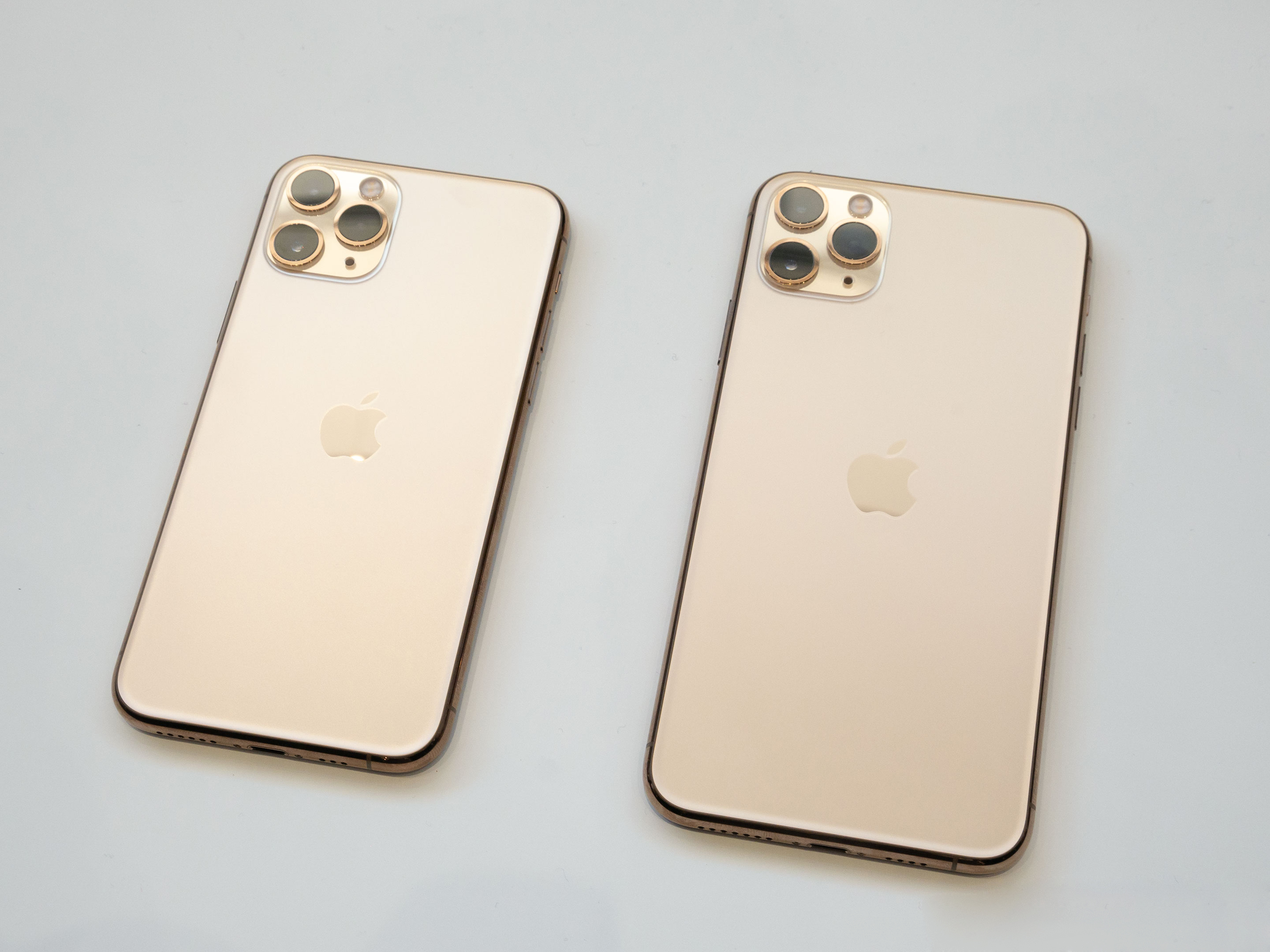 Iphone 11 Pro-gold-2